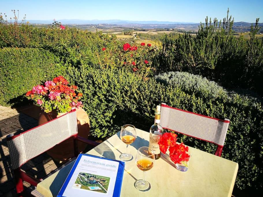 Castello Di Fulignano Ildebrando Superior Apartment San Gimignano Exteriör bild